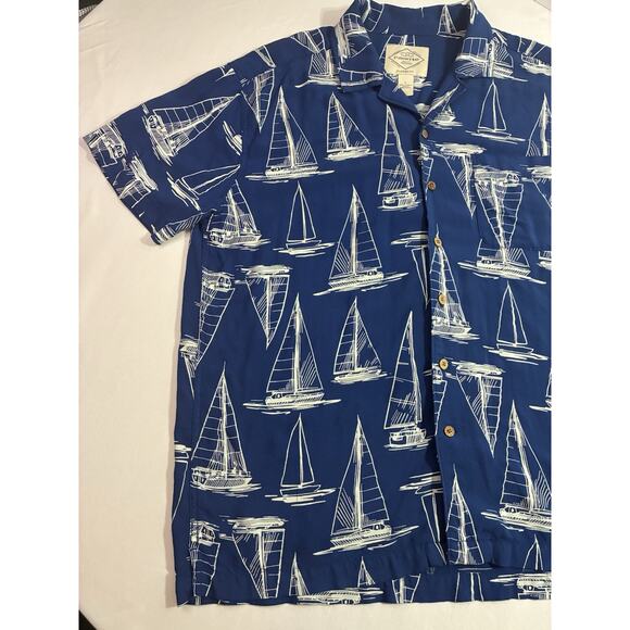 St John’s Bay L Blue Sailboat Print Hawaiian Shirt Short Sleeve Classic Fit - Picture 4 of 8